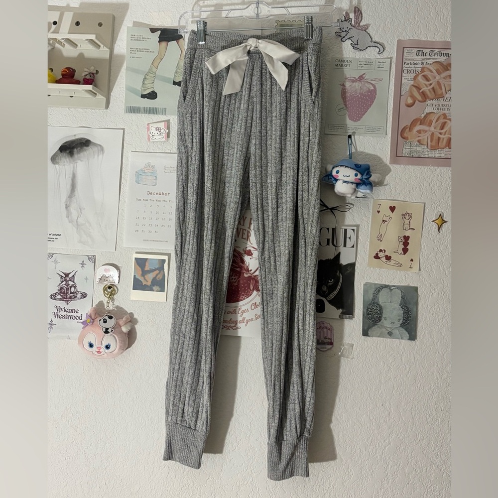 Abercrombie & Fitch Gray Ribbed Joggers